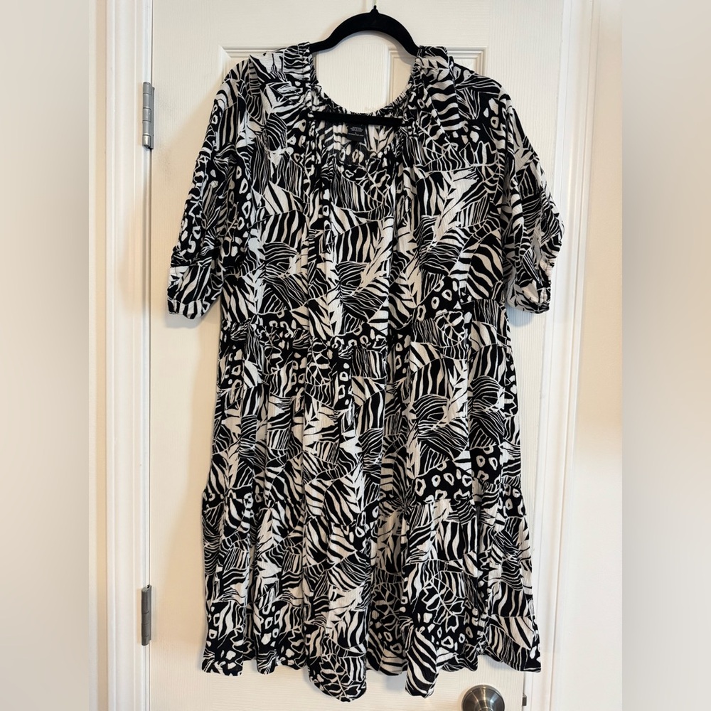 Robert Louis Dress NWT
